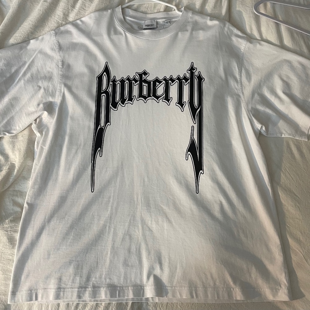 BURBERRY DROP SHOULDER TSHIRT